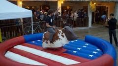 Mechanical bull - American flag (includes 1 operator) Mechanical bull - American flag (includes 1 operator)